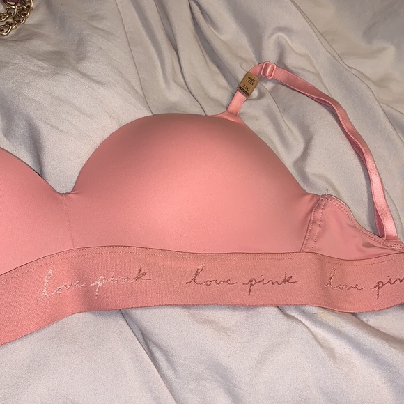 New Victoria’s Secret PINK bra - Picture 2 of 5